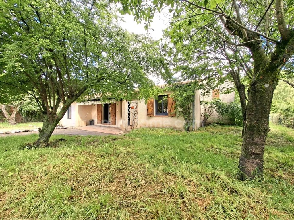 Garden - Villa with Mountain View and Terrace in Barreme