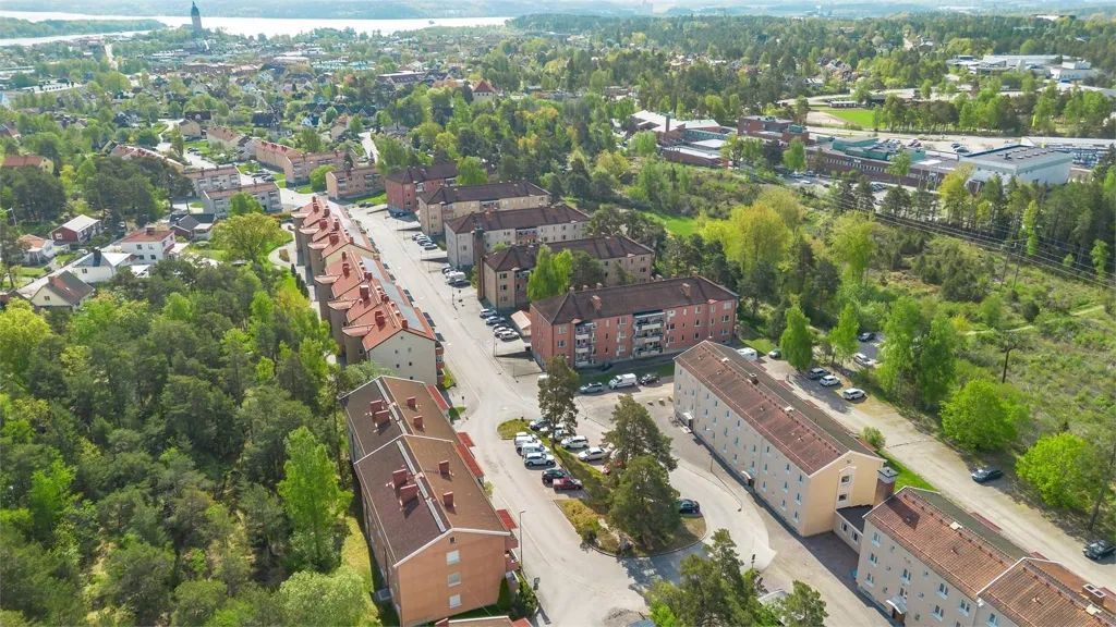 Õhuvaade - Efficient 1.5-Room Apartment with Modern Design in Strängnäs