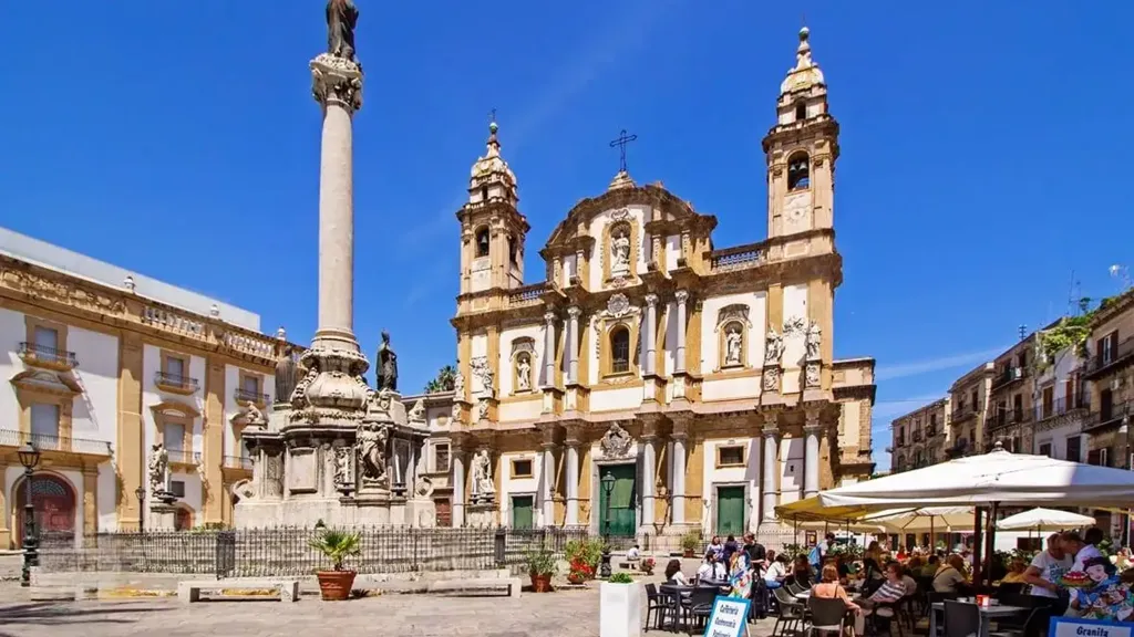 Modern Bilocale in Palermo's Historic Centre
