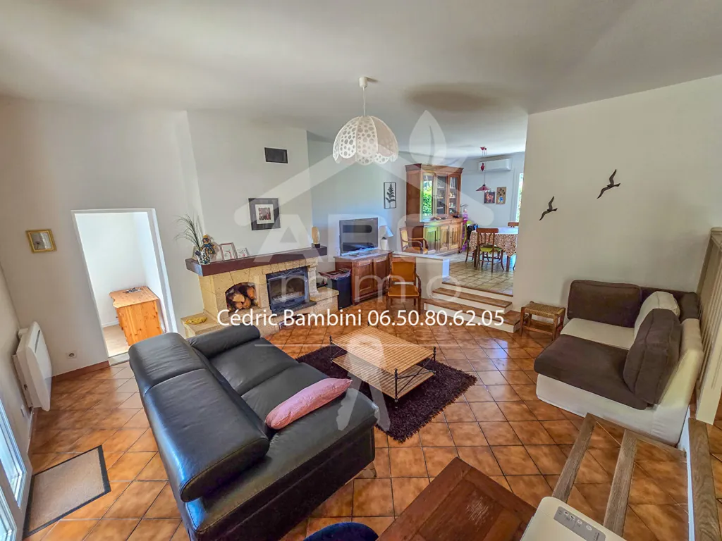 Elutuba - Detached House with Pool in La Destrousse