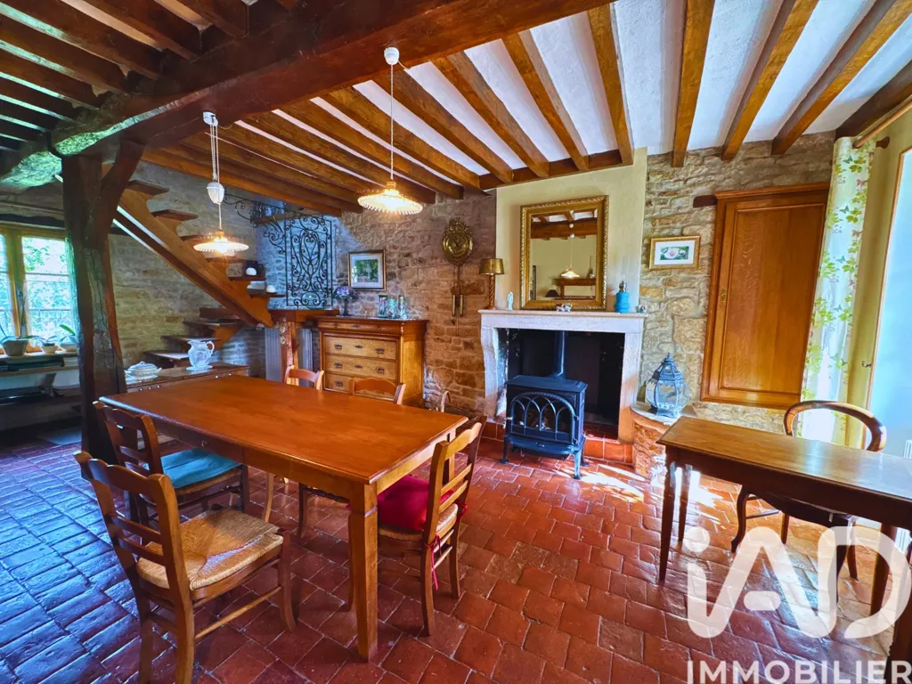 Sala da pranzo - Rustic Longère with Gîte Potential in Authiou