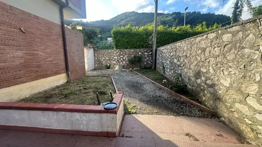 Jardin - Apartment with Private Garden in Carrara