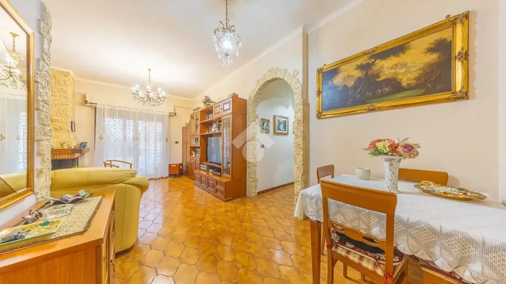 Salle à manger - Apartment with Balconies in La Rustica, Rome