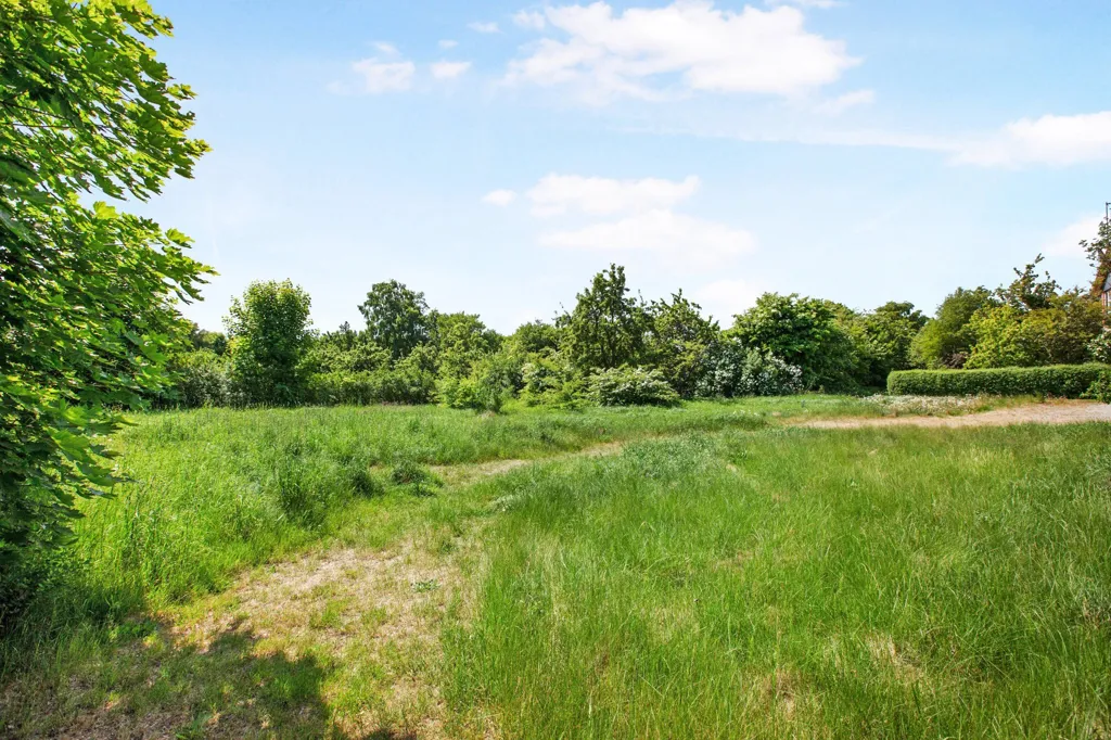 Jardin - Year-Round Plot with 5G Coverage in Hadsund