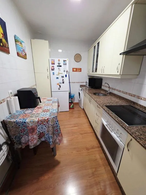 Köök - Historic Centre Flat with Balcony in Cádiz