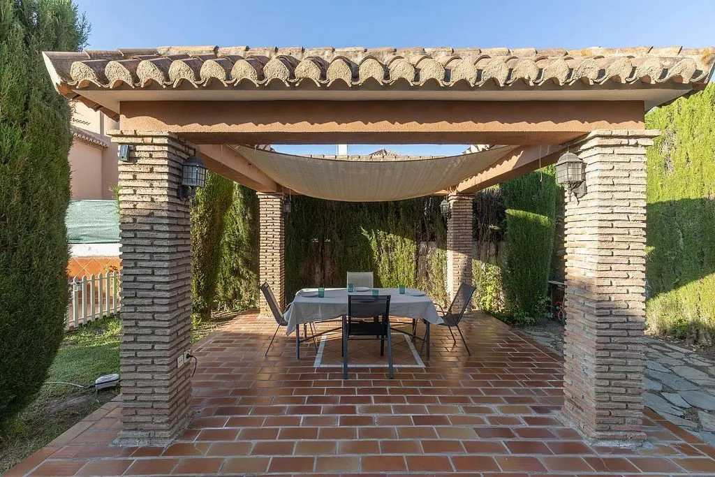 Terrasse - Luxury Detached House with Pool in Zubia