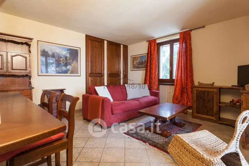 Elutuba - Trilocale with Balcony in Courmayeur