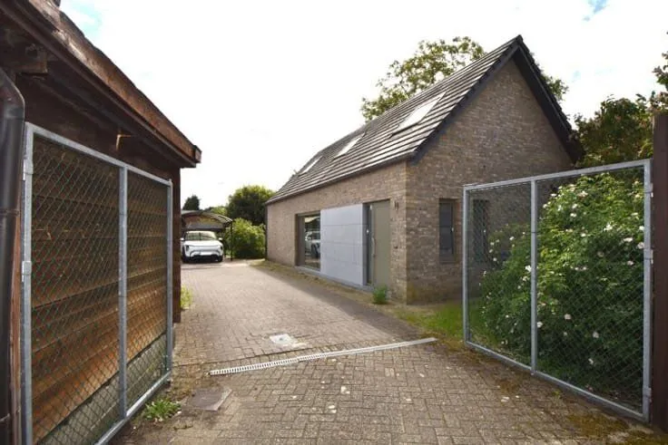 Detached House with Garden in Kasterlee