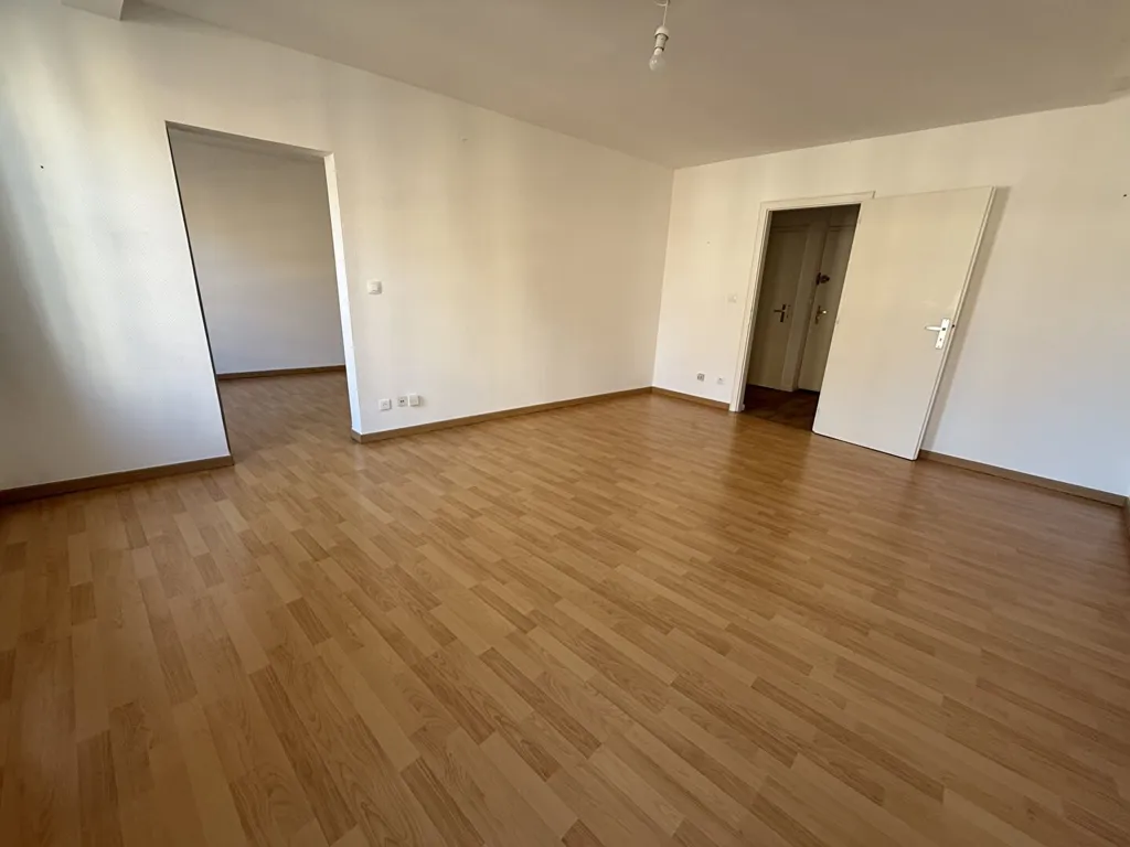 Toad - 2-Bedroom Flat with Cathedral View in Finkwiller