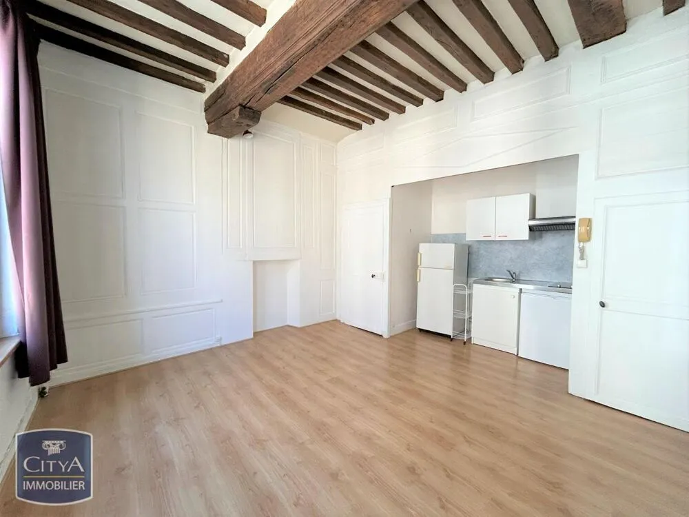 Séjour - Appartement Ancien Charmant au Plateau de Laon