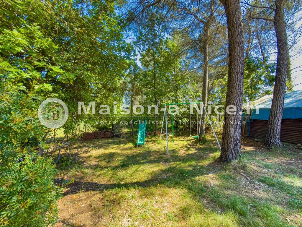 Aed - Semi-Detached Villa with Pool in Le Rouret
