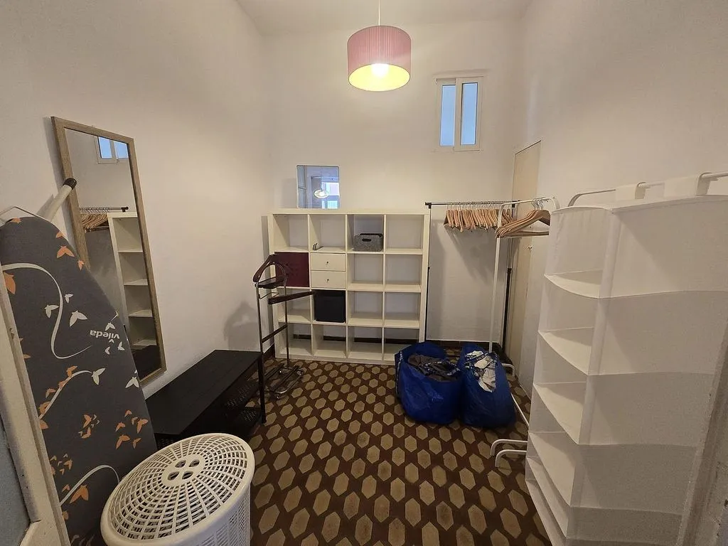 Stanze - Apartment with Balcony in El Pilar, Valencia