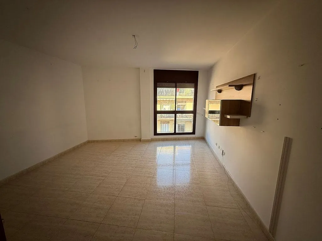 Toad - Bright Apartment with Balcony in Reus Centre