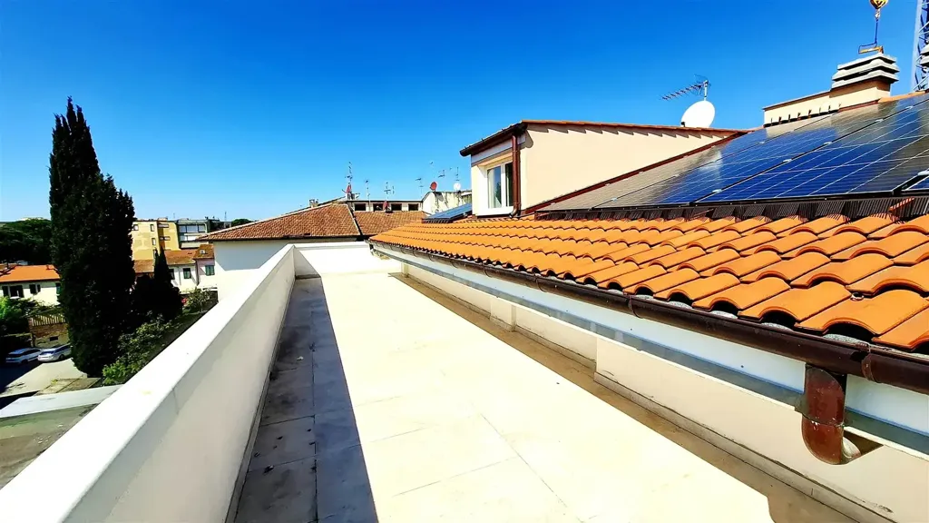 Terrasse - Newly Built Attic Apartments with Terraces in Empoli