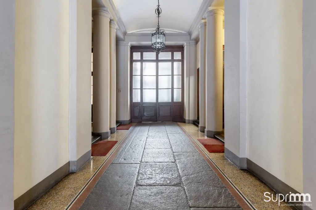 Entrée - Restored Apartment with Private Courtyard in Turin