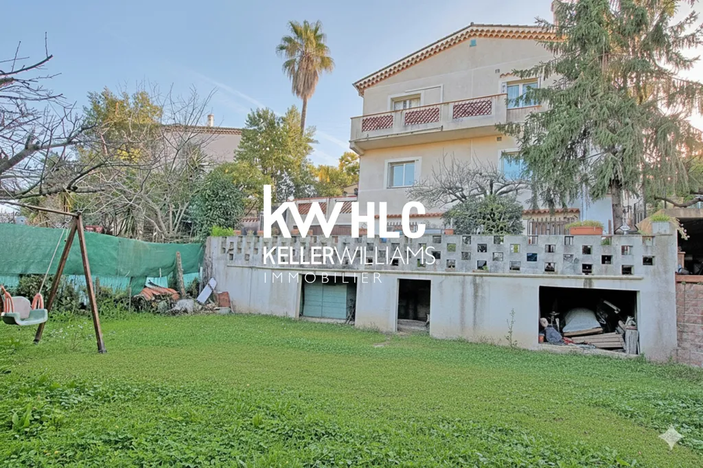 Aed - Maison with Three Apartments in Cannes Riou
