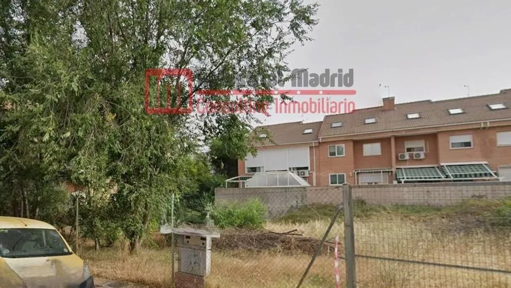 Aed - Development Land for 13 Units in Loeches