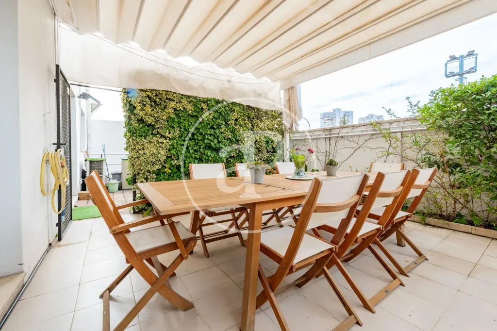 Terrass - Chalet with Pool in Parque Conde de Orgaz