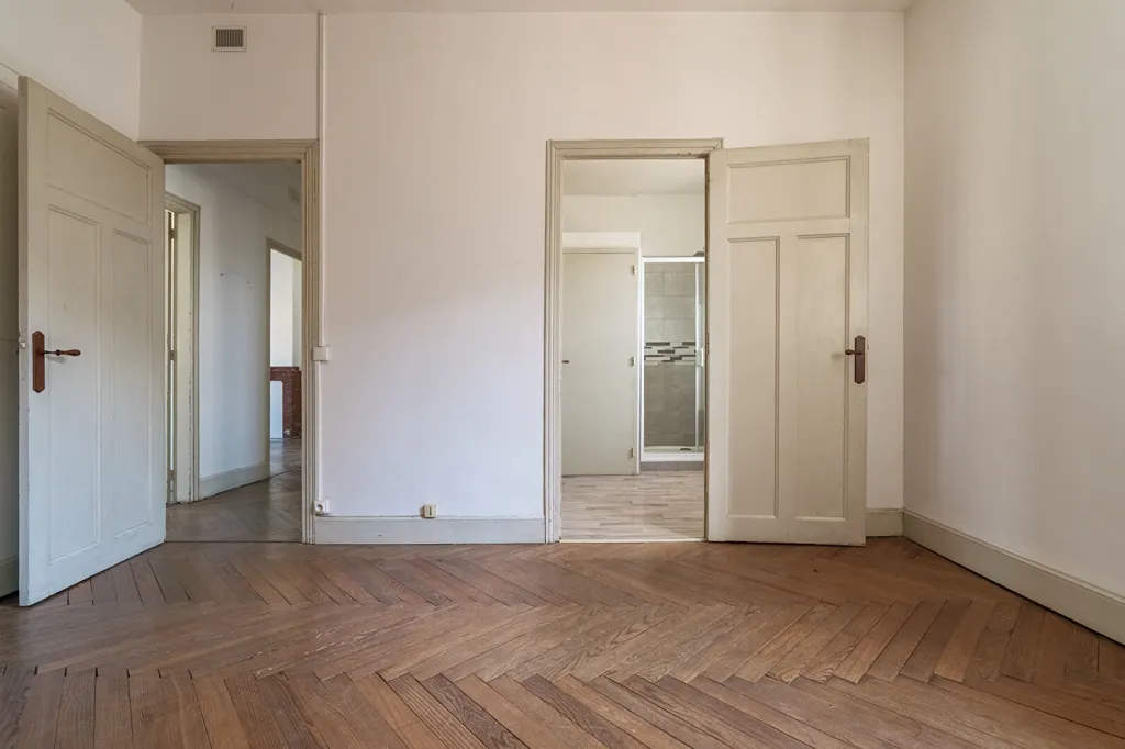 Toad - Traversant Flat with Medieval View in Carcassonne
