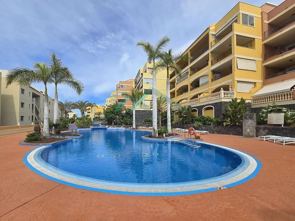 Pool - 1-Bedroom Apartment with Pool in Palm Mar