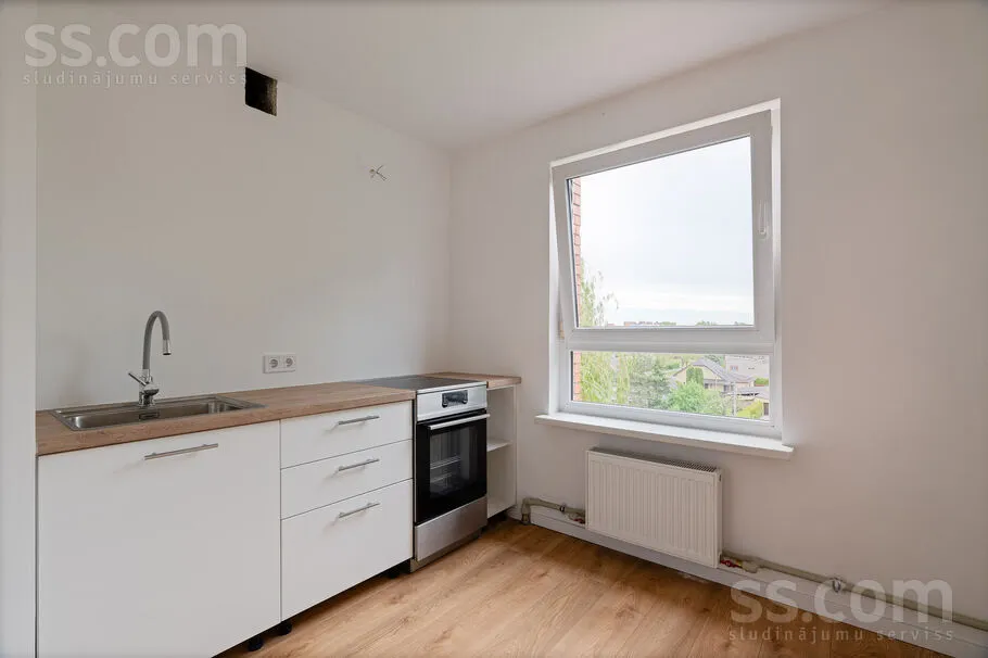 Cuisine - Apartment with Loggia in Jelgava