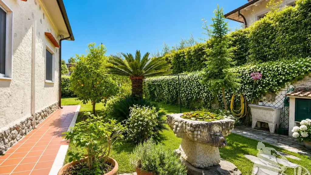 Jardin - Rustic Villa with Garden in Forte Dei Marmi