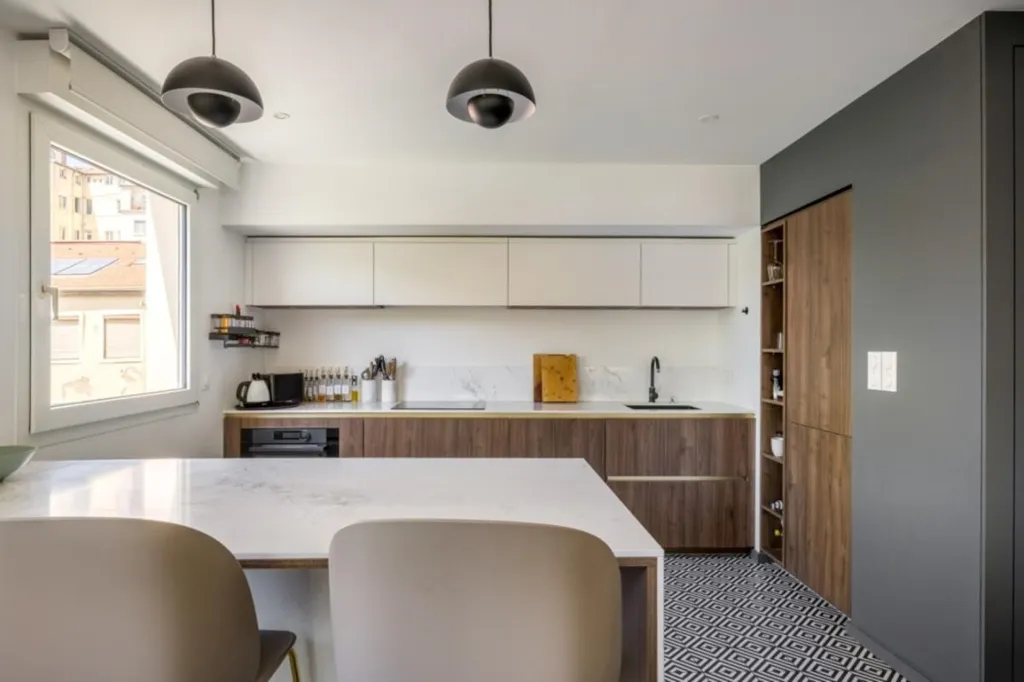 Köök - Exceptional Penthouse with Panoramic View in Lyon
