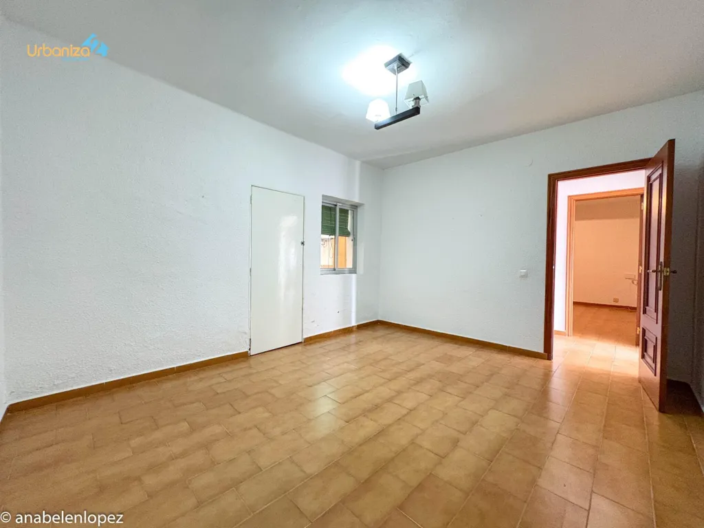 Toad - Ground Floor Flat with Patio in La Estación