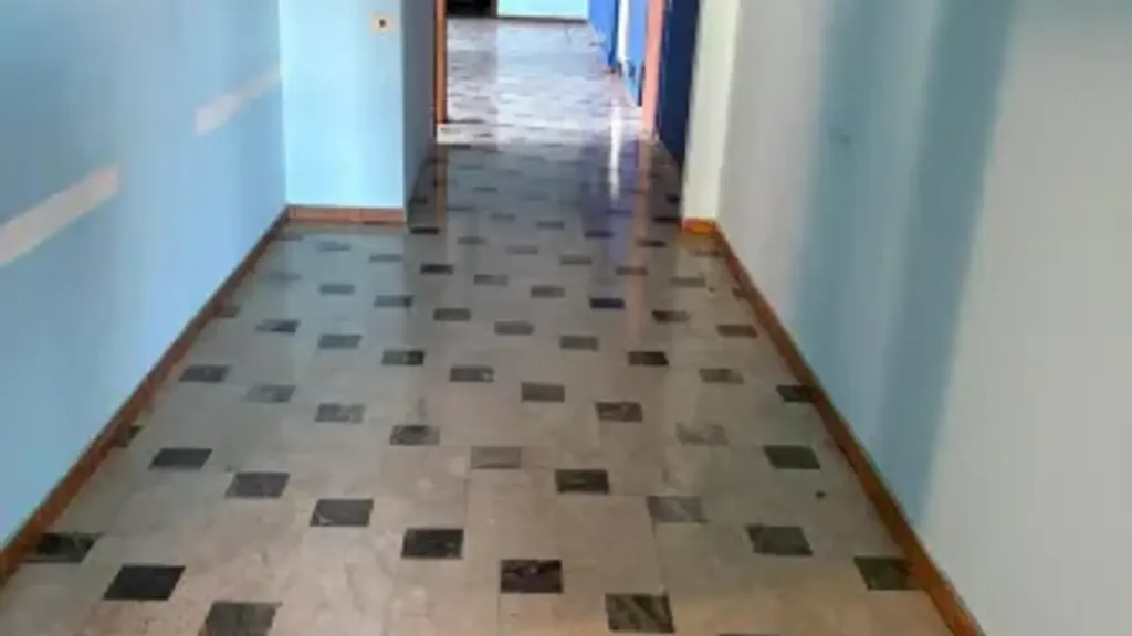 hallway_entrance