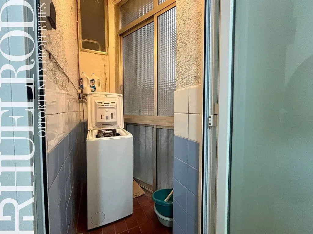 Pesuköök - Bright Apartment with Balcony in Barcelona