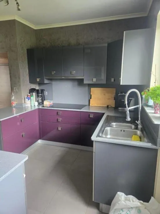 Kitchen - Traditional Villa with Terrace in Detached Setting