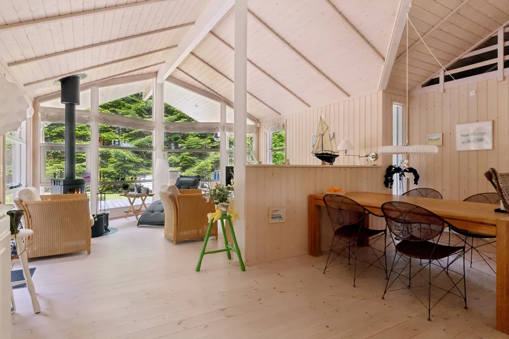 Sala da pranzo - Summer House with Garden in Asnæs