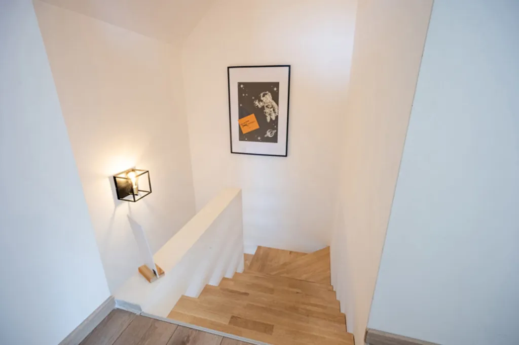 Toad - Duplex Apartment with Terrace in Modern Building