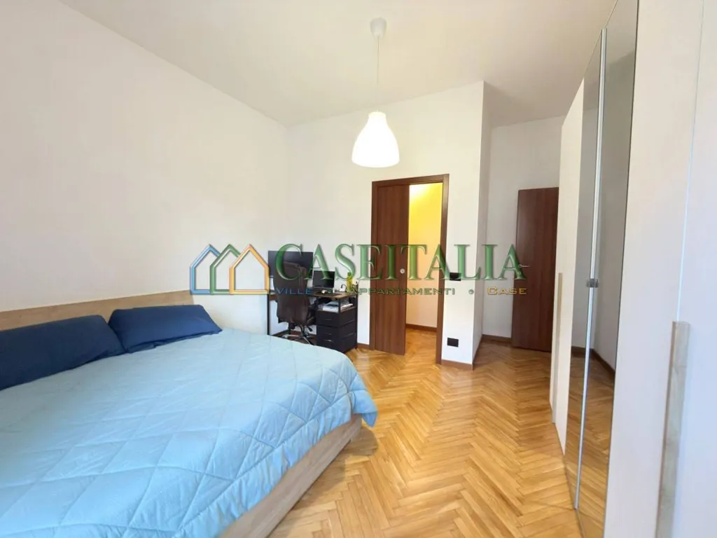 Chambres - Rustic-Style Flat with Balcony in Ivrea