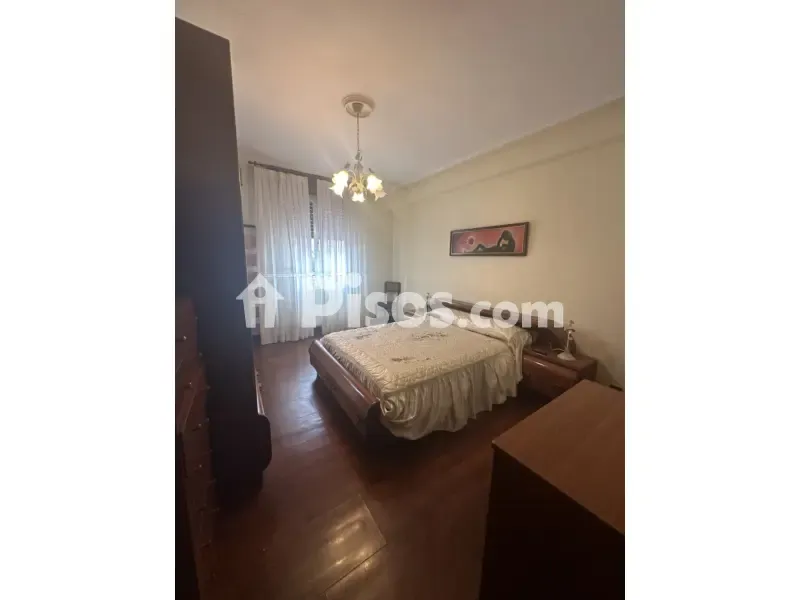 Magamistoad - Spacious Student Flat with Metro Access in San Ignacio