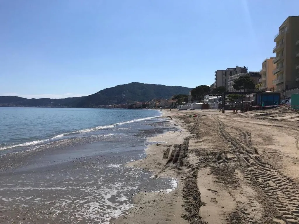 Luxury Penthouse with Panoramic View in Alassio