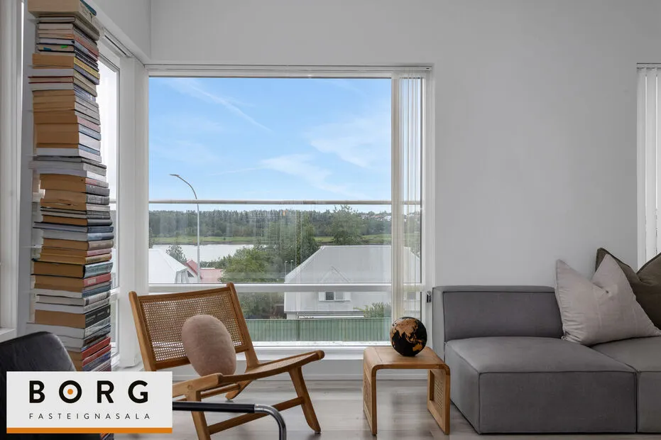 3-toaline korter asukohas Kópavogur
