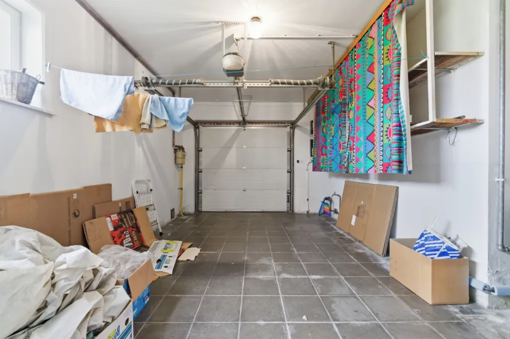 garage