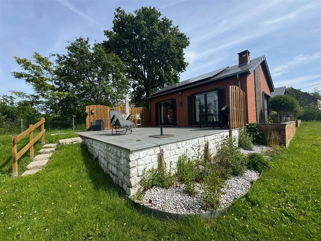 Aed - House with Solar Panels in Chaumont-Gistoux