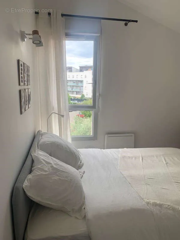 Chambres - Appartement T3 avec Piscine à Borderouge