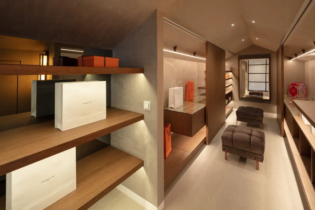 closet_dressing