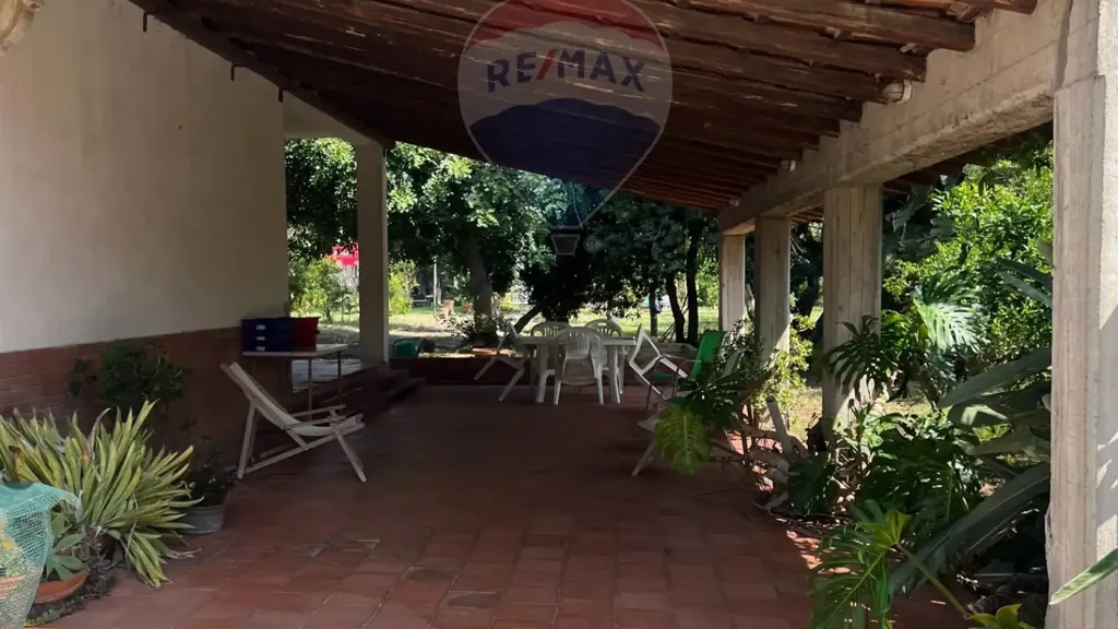 7-room house in IT