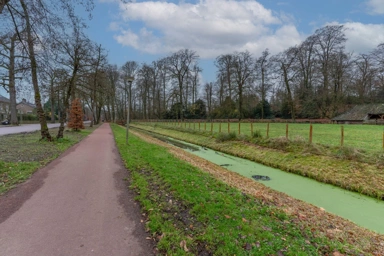 Autres - Gallery Flat with Park View in Randenbroek