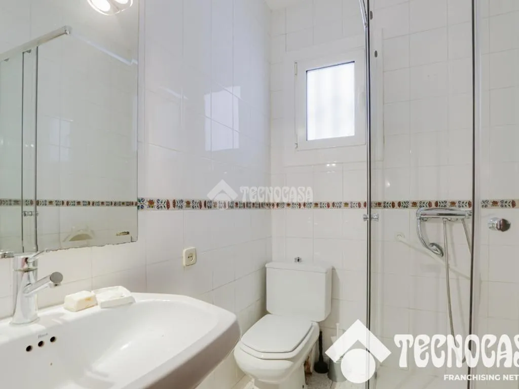 Salles de bain - Apartment with Balcony in Sants - Montjuïc