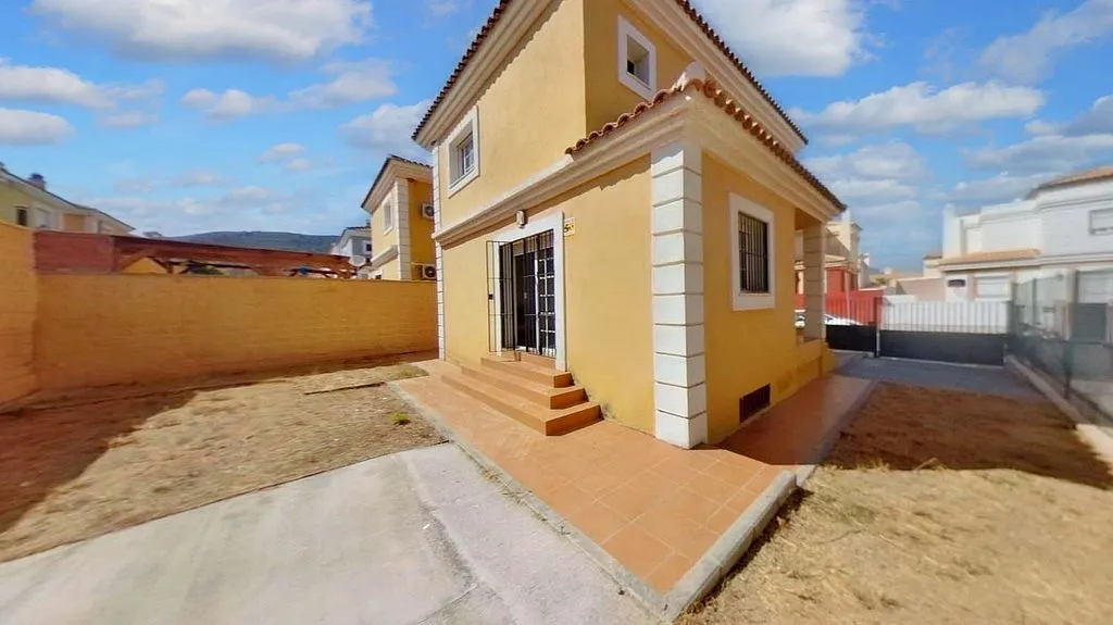 Välivaade - Terraced Semi-Detached House in Capellanía