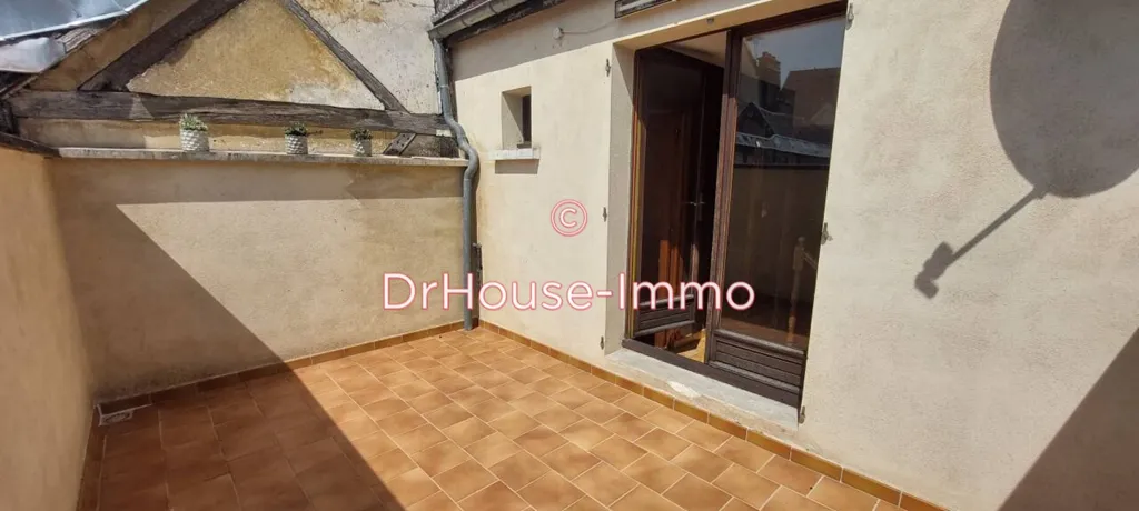 Jardin - Immeuble avec Local Commercial et Appartement Triplex à Troyes