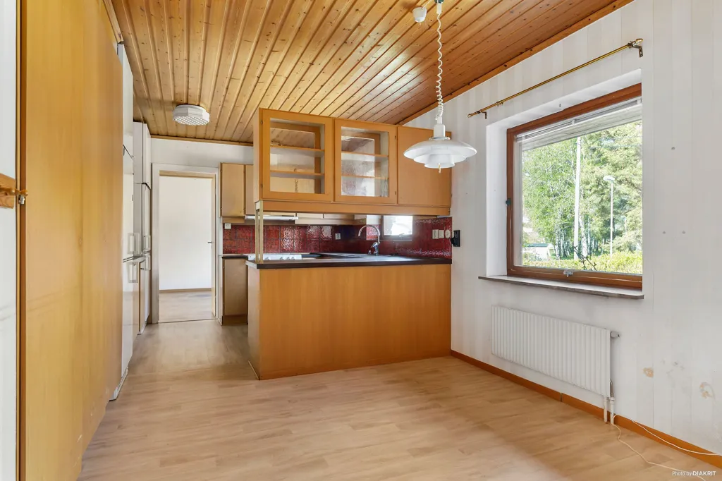 Kitchen - Villa with Garden in Trollbäcken, Stockholm