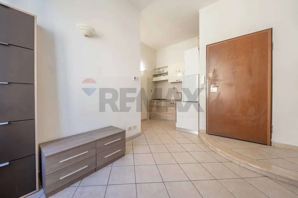 Hallway - Bright Apartment with Terrace in Tor Sapienza