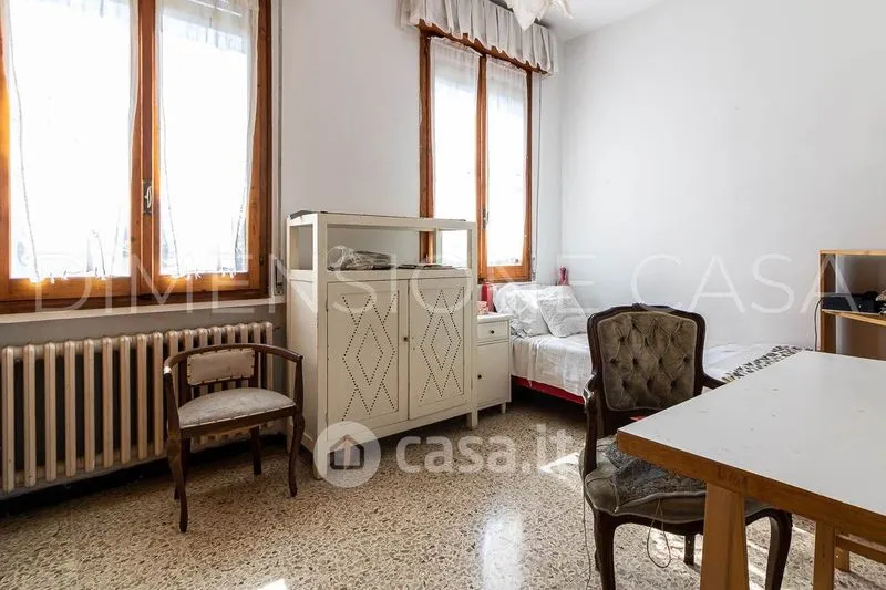 Chambres - Villa with Garden in Cavezzo Centre