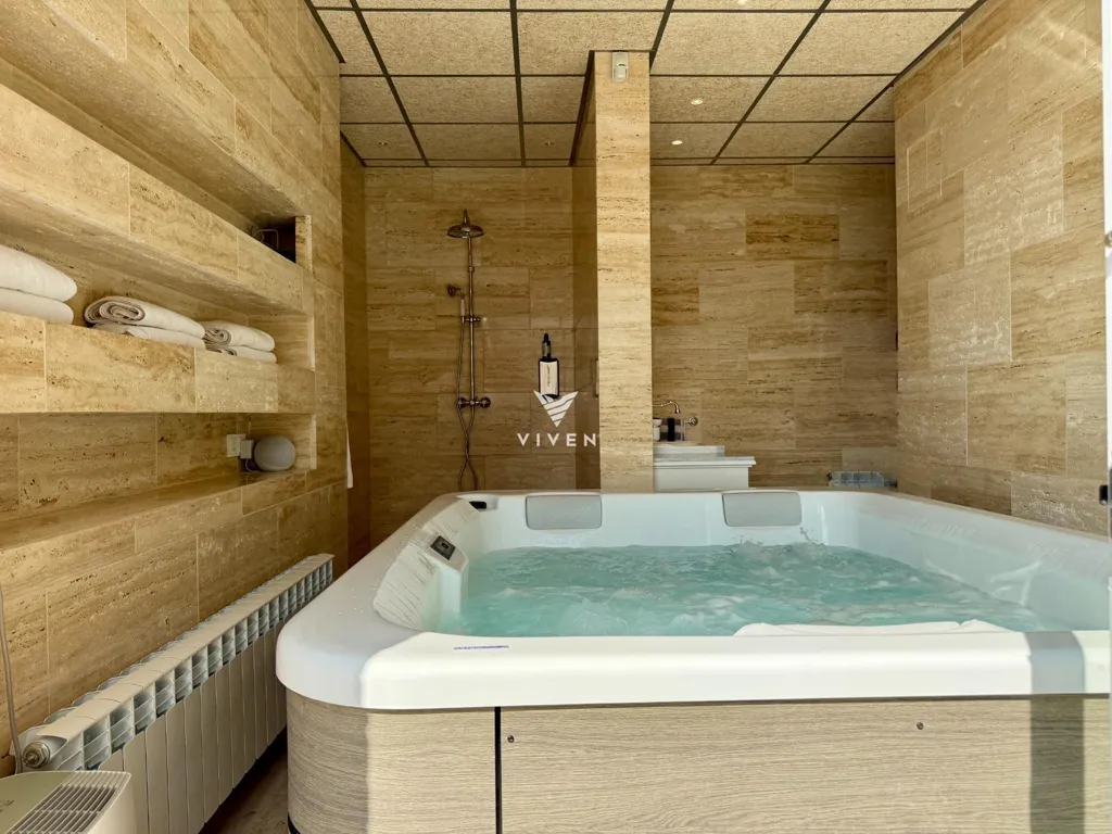 Pièces - Luxury Villa with Sea View in Castellet